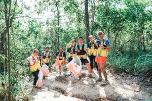 BIB: 
                            <button type="button" onclick="openModal(25519059)" class="btn btn-primary btn-sm float-right btn-popup" data-toggle="modal" data-target=".modal-high-quality">
                        <i class="fas fa-shopping-cart"></i> Add to Cart
                    </button>
                                            <button type="button" onclick="isThisMe(25519059, true)" class="btn btn-success btn-sm float-right btn-popup btn-isme hidden" data-toggle="tooltip" data-placement="bottom" title="นี่คือรูปของคุณใช่ไหม คลิกที่นี่เพื่อเอาเข้าอัลบั้ม">
                        <i class="fas fa-plus"></i> Add to album
                    </button>
                    <button type="button" onclick="isThisMe(25519059, false)" class="btn btn-warning btn-sm float-right btn-popup btn-isnotme hidden">
                        <i class="fas fa-ban"></i> Remove from album
                    </button>